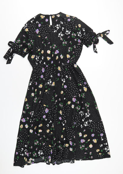 Boohoo Womens Black Floral Polyester A-Line Size 10 Round Neck Button