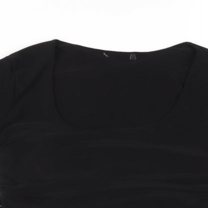 Womens UK Size 10 Boohoo Black Cropped T-Shirt