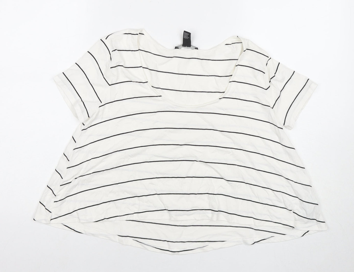 FOREVER 21 Womens White Striped Viscose Basic T-Shirt Size M Round Neck