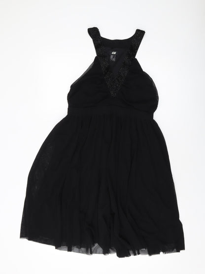 H&M Womens Black Polyester A-Line Size M V-Neck Pullover