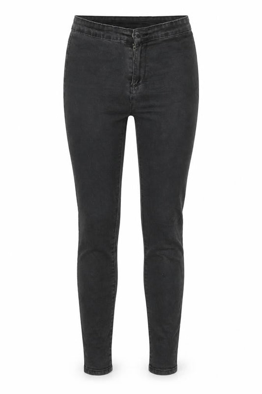 Front view of Denim Co women’s black cotton jegging jeans, size UK 8, 28.5-inch leg regular