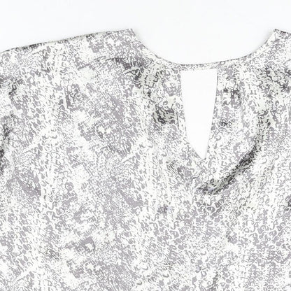 Avon Womens White Geometric Polyester Basic Blouse Size 10 V-Neck