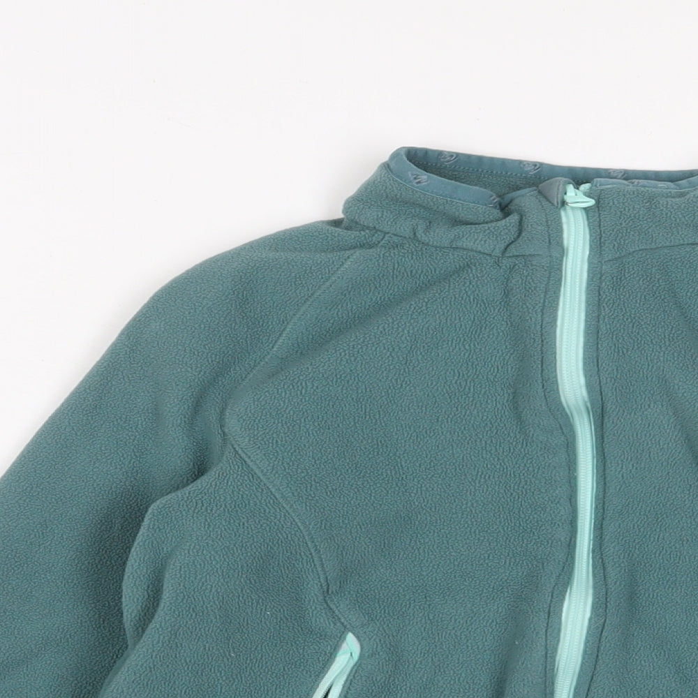 Close-up detail of Decathlon boys’ blue jacket, size 10-11, years zip - zip pockets