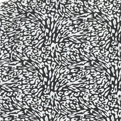 Dunnes Womens Ivory Geometric Polyester Tunic Blouse Size XS Round Neck