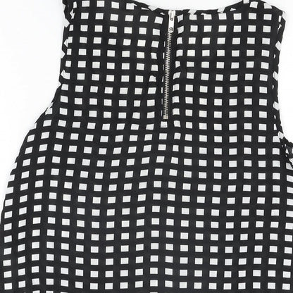 New Look Womens Black Geometric Polyester Basic T-Shirt Size 8 Round Neck