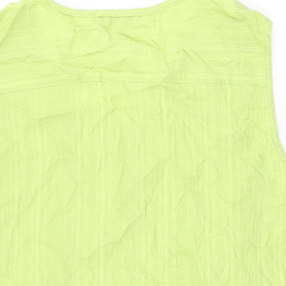 KjBRAND Womens Green Polyester Basic T-Shirt Size 24 Round Neck