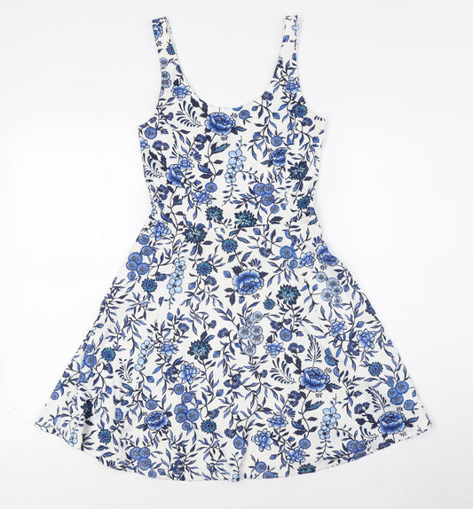 Divided by H&M Womens White Floral Polyester A-Line Size 6 Scoop Neck - Blue Flowers