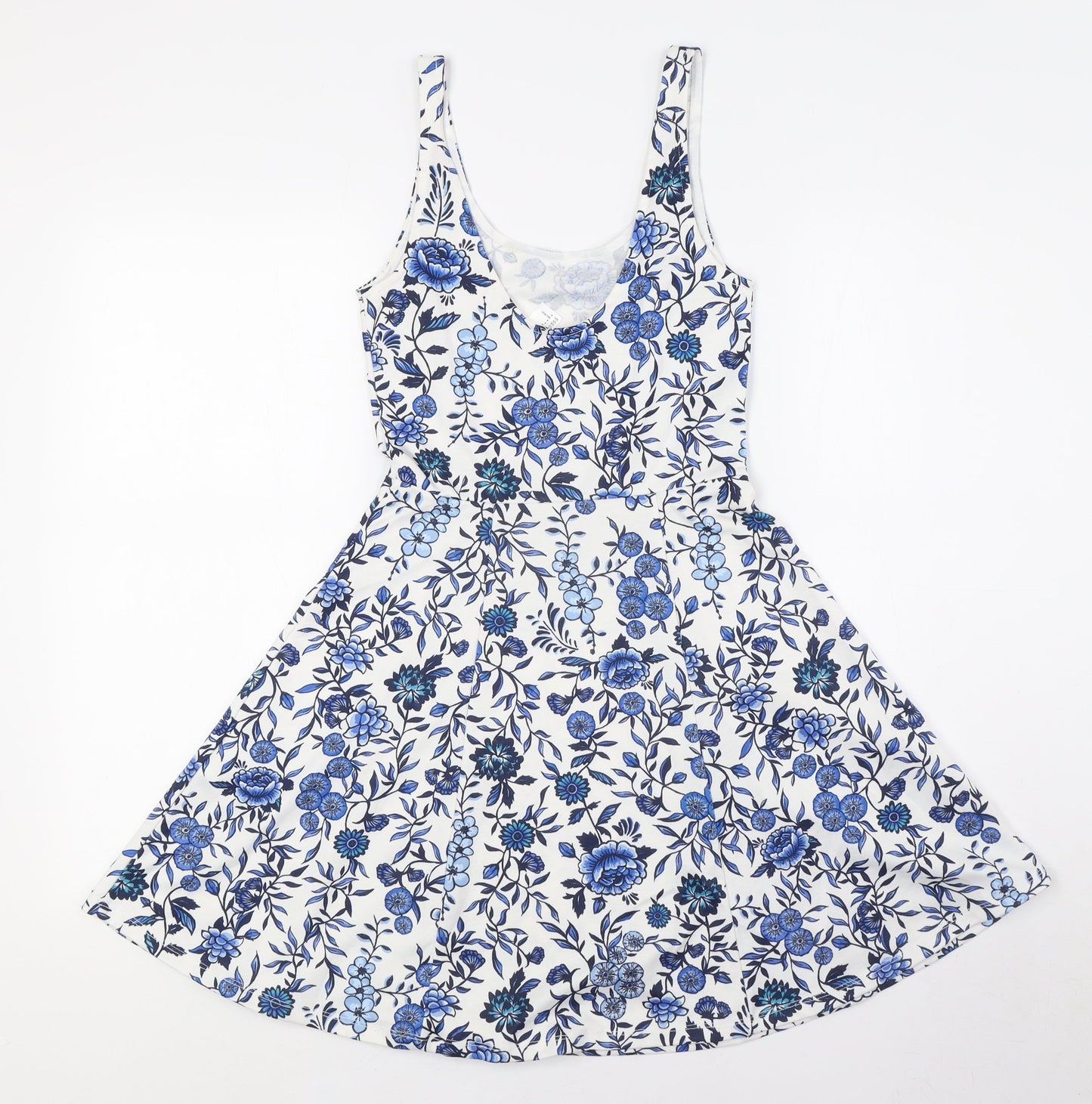 Divided by H&M Womens White Floral Polyester A-Line Size 6 Scoop Neck - Blue Flowers