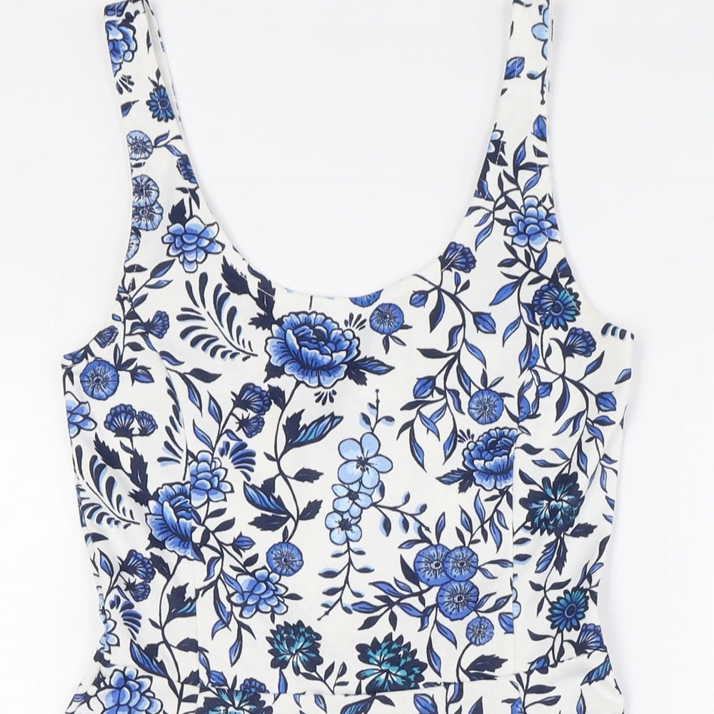 Divided by H&M Womens White Floral Polyester A-Line Size 6 Scoop Neck - Blue Flowers