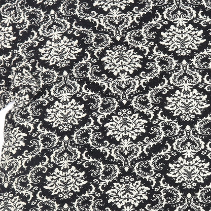 Izabel London Womens Black Paisley Acrylic Mini Size 16 Round Neck Pullover