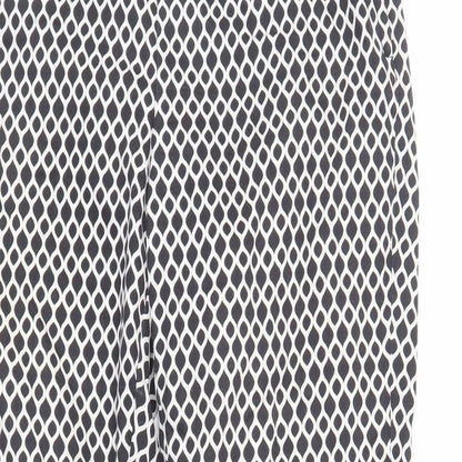 Womens UK Size 10 H&M Regular Fit Capri Black Trousers