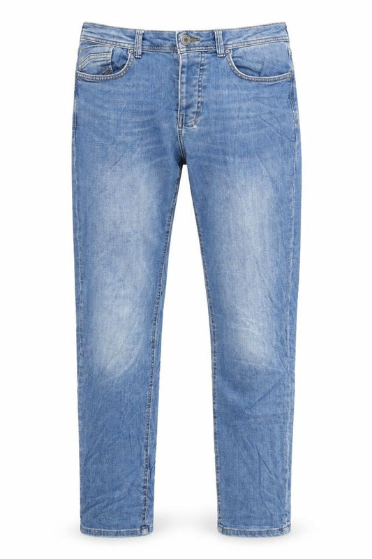 Front view of Denim & Co. men’s blue cotton straight jeans, size 34, in, 34-inch leg regular button