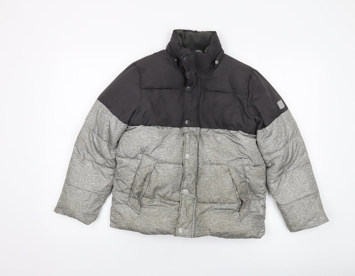 Additional front view of Gap boys’ grey jacket, size 8-9, years zip