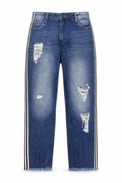 Front view of Only women’s blue cotton mom jeans, size L, 26-inch leg regular button
