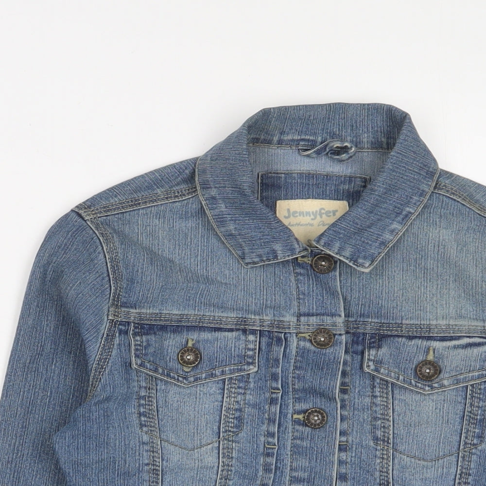 Close-up detail of Jennyfer girls’ blue jacket, size 5, years button
