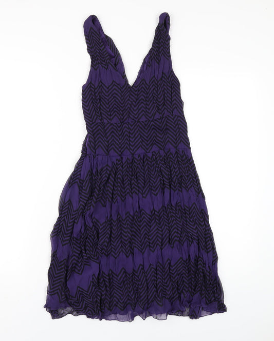 Only Womens Purple Geometric Polyester A-Line Size M V-Neck Zip