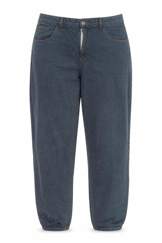 Front view of Denim & Co. women’s blue cotton tapered jeans, size UK 16, 29-inch leg regular zip