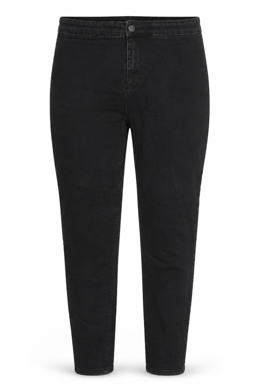 Front view of Denim & Co. women’s grey cotton blend tapered jeans, size UK 16, 29-inch leg regular zip
