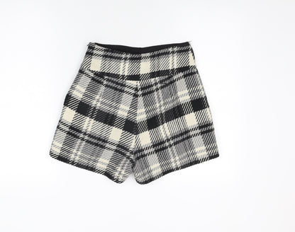 River Island Womens Black Geometric Polyester Basic Shorts Size 8 L4.5 in Regular Zip
