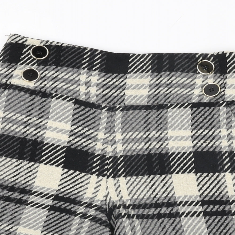 River Island Womens Black Geometric Polyester Basic Shorts Size 8 L4.5 in Regular Zip