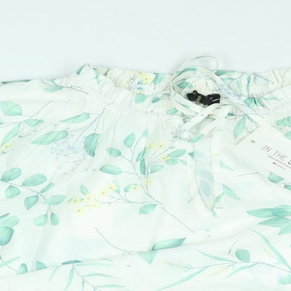Womens UK Size 14 In the Style White Basic Blouse