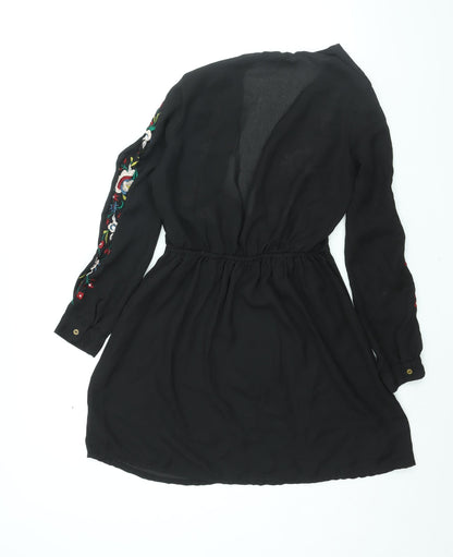 Boohoo Womens Black Polyester A-Line Size 8 V-Neck Pullover - Floral Embroidery