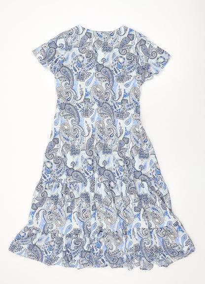 Amy & Clo in Vogue Womens White Paisley Polyester A-Line Size S V-Neck Button - Size S/M