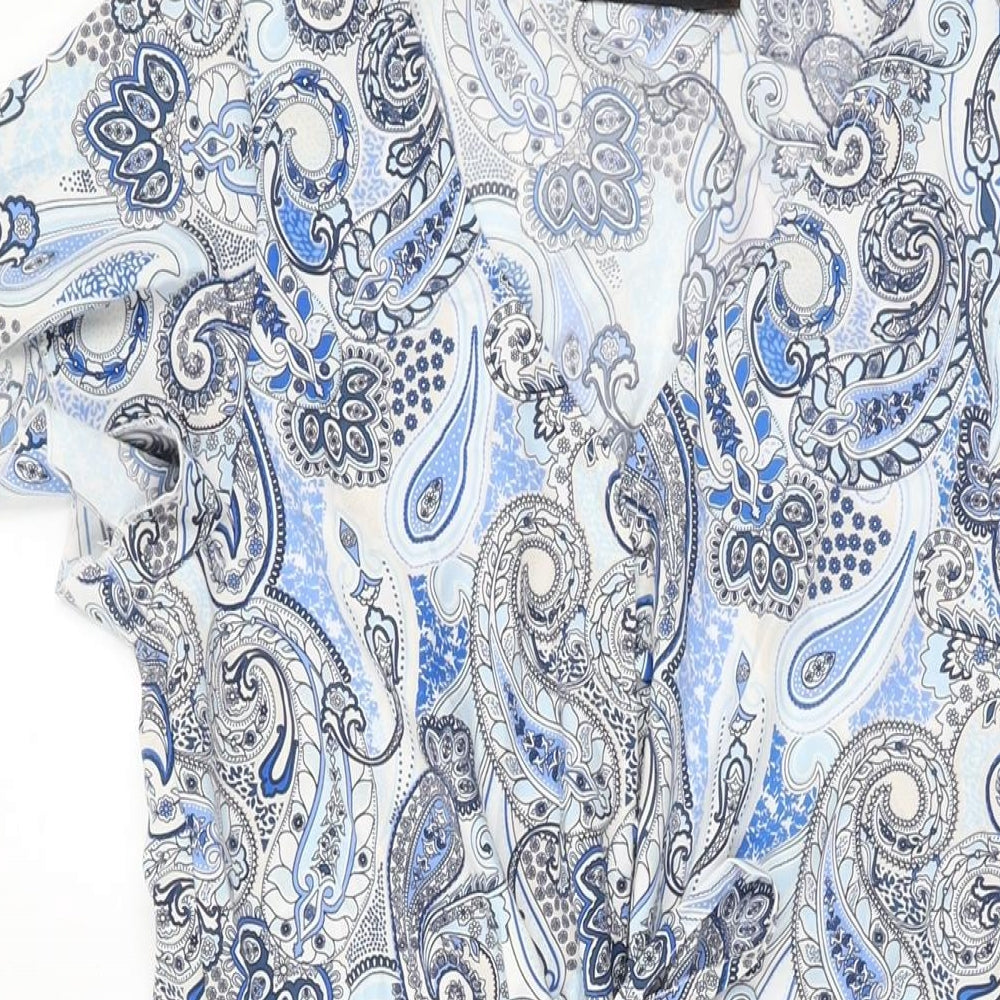 Amy & Clo in Vogue Womens White Paisley Polyester A-Line Size S V-Neck Button - Size S/M