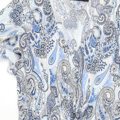 Amy & Clo in Vogue Womens White Paisley Polyester A-Line Size S V-Neck Button - Size S/M