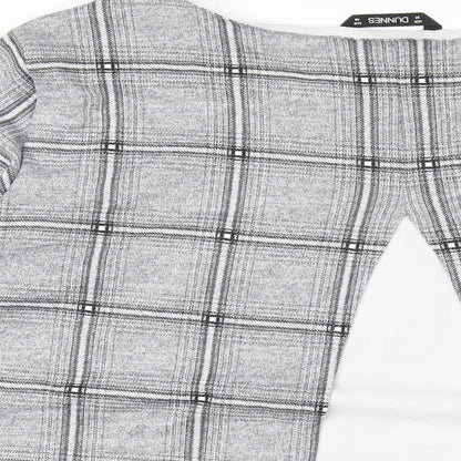 Dunnes Stores Womens Grey Plaid Polyester Basic T-Shirt Size 20 Round Neck