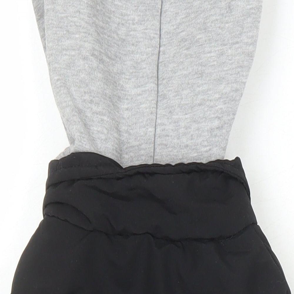 Womens UK Size 6 New Look Black Gilet