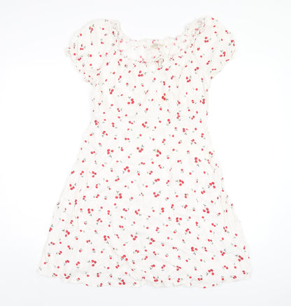 Clockhouse Womens White Geometric Viscose A-Line Size 12 Scoop Neck Pullover