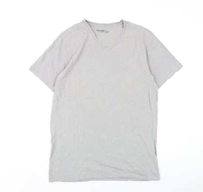 Foot Locker Mens Grey Cotton T-Shirt Size L V-Neck