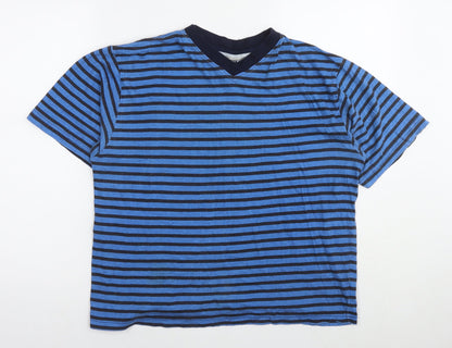 UrbanSpirit Mens Blue Striped Cotton T-Shirt Size M V-Neck