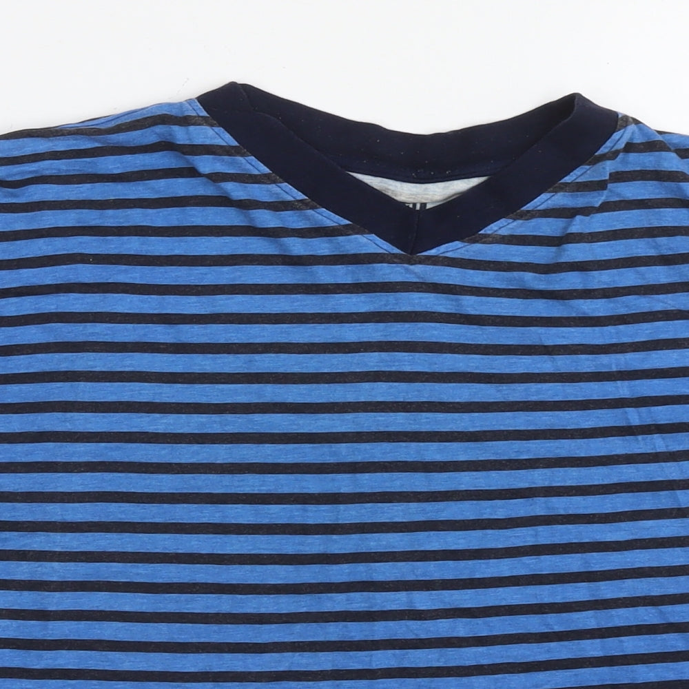 UrbanSpirit Mens Blue Striped Cotton T-Shirt Size M V-Neck