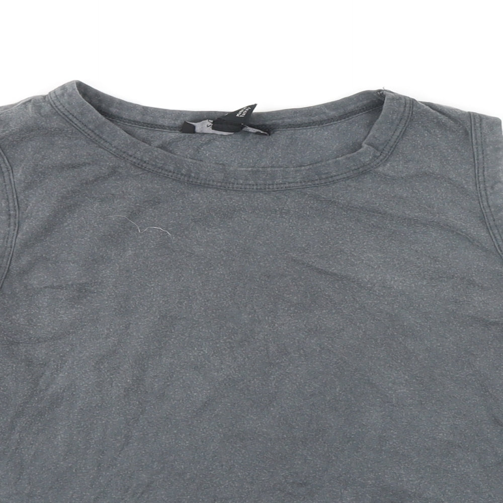 Womens UK Size 16 New Look Grey Cropped T-Shirt
