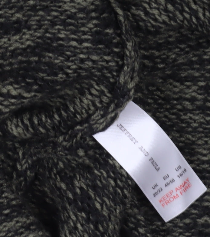 Jeffrey & Paula Green Chunky Knit Cape Size 20/22