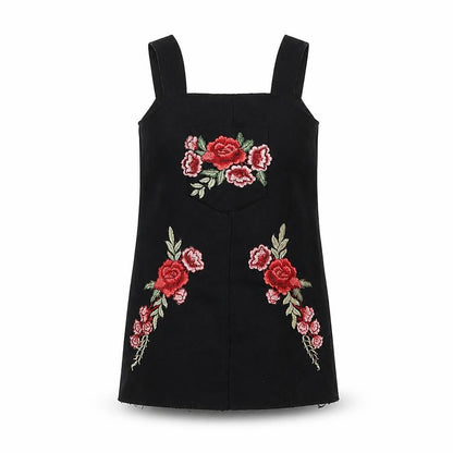 Boohoo Women’s Black Floral Pinafore Dress, Size 4