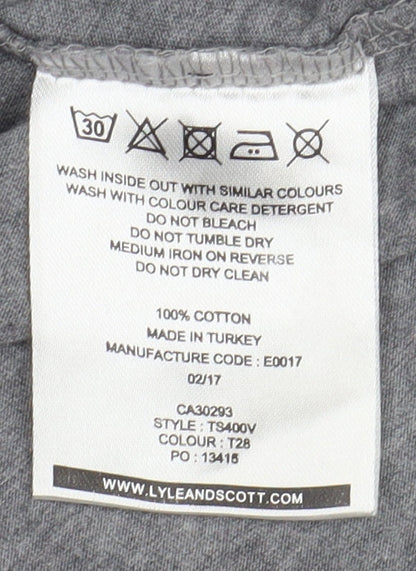 Lyle & Scott Men's Grey XL Logo T-Shirt - Classic Style