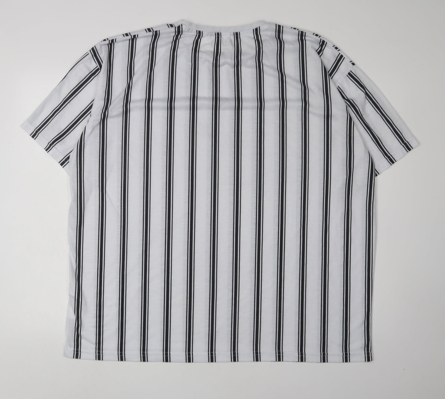 Mens UK Size XL boohooMAN White  T-Shirt