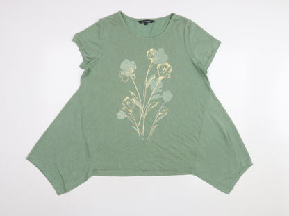 Bonmarché Women's Green Floral T-Shirt Size 14 Casual Style