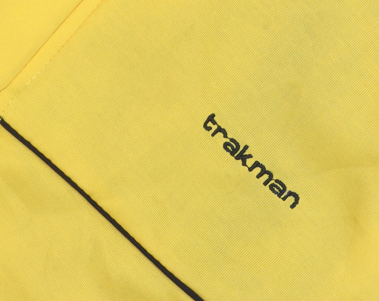 Mens UK Size M trakman Yellow Windbreaker Coat