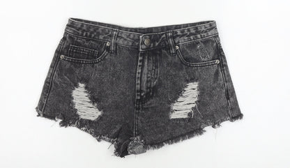 Forever 21 Black Women Cut-Off Denim Shorts Size 6
