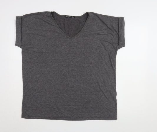 I Saw It First Grey V-Neck Women's T-Shirt Size 10