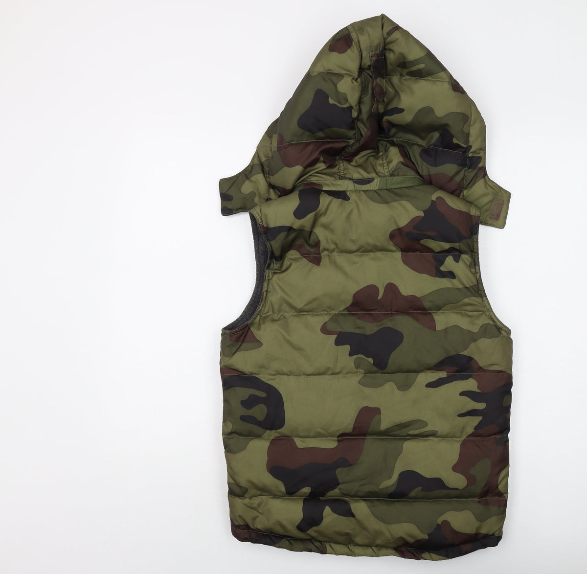 Back view of Gap boys’ green camouflage puffer jacket, 10 years