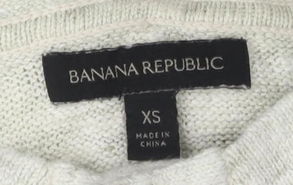 Banana Republic Men's Ivory XS Henley Jumper