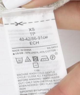 Banana Republic Men's Ivory XS Henley Jumper