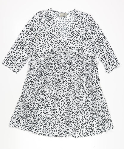 ASOS Women's White Animal Print Shift Dress 8