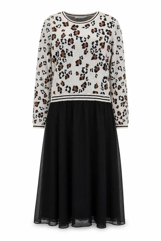 Front view of Oui Women's Multicoloured Jumper Dress, size 10