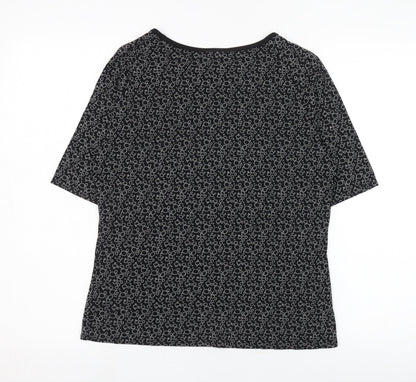 Laura Ashley Women's Black Geometric T-Shirt M